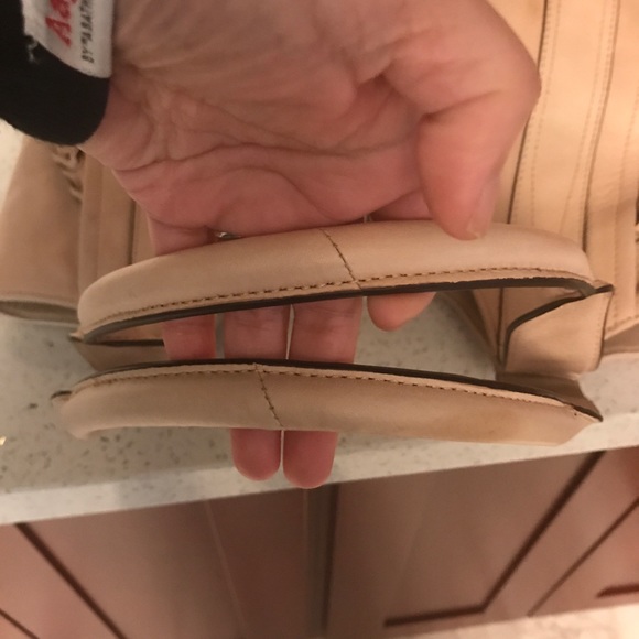 Beautiful B. Makowski Shoulder Bag - Picture 4 of 6